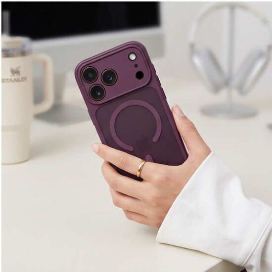 TechProtection Core MagSafe iPhone 18 Pro Max hoesje dark cherry