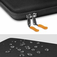 TechProtection Sport MacBook 13 / 14 inch sleeve zwart / oranje